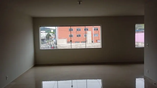 Apartamento de 200 m² no Centro, residencial ou comercial para alugar em Irati, foto 3