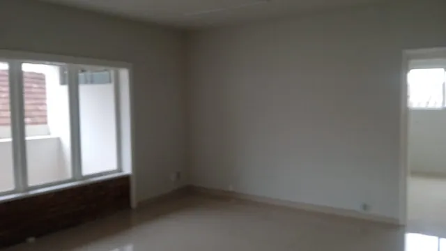Apartamento de 200 m² no Centro, residencial ou comercial para alugar em Irati, foto 4