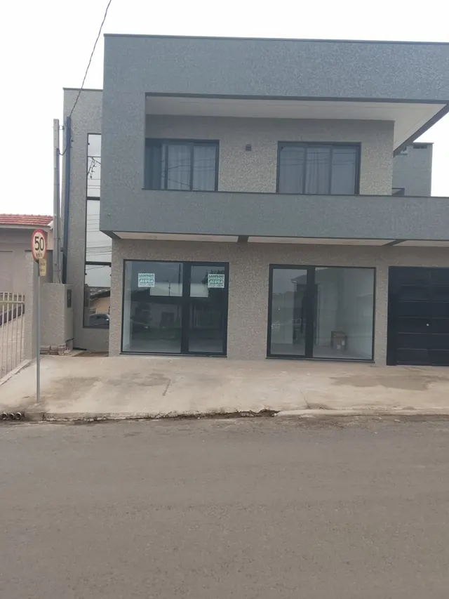 Sala comercial de 75 m² na Getúlio Vargas para alugar em Irati, foto 2