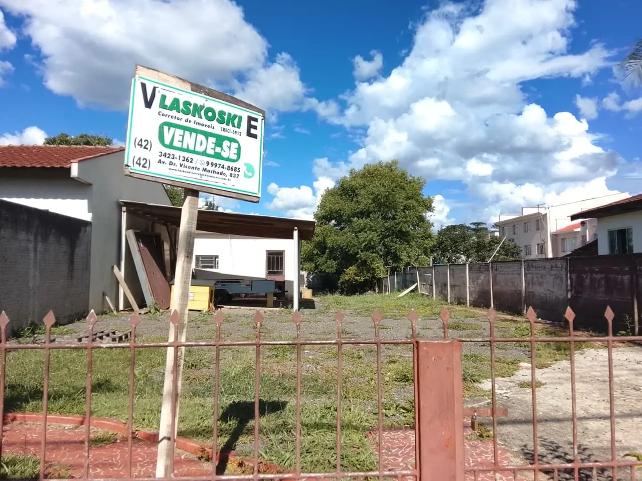 Terreno de 420 m² nas Canisianas à venda em Irati, foto 1