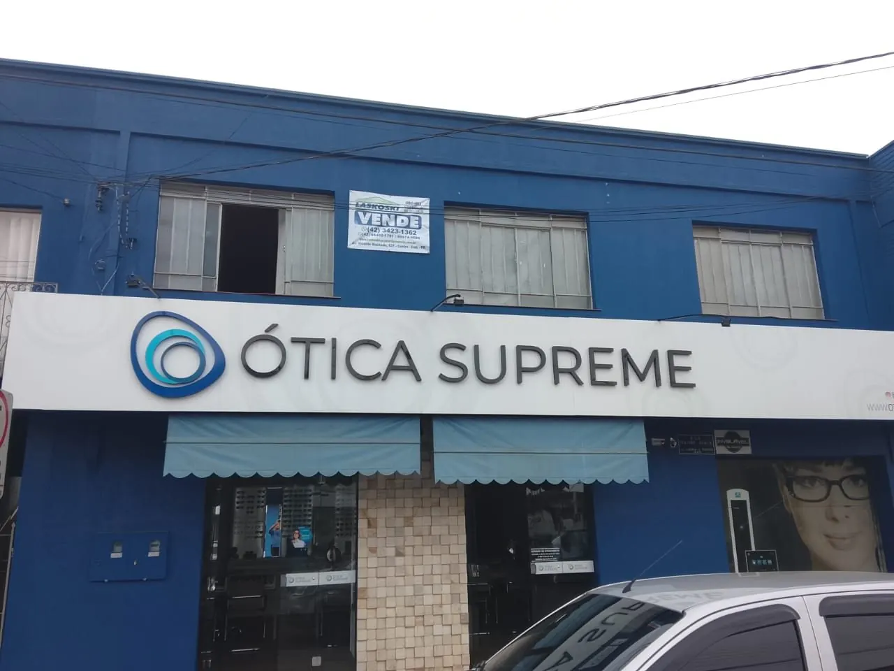 Prédio com sala comercial e apartamento no Centro à venda em Irati, foto 1