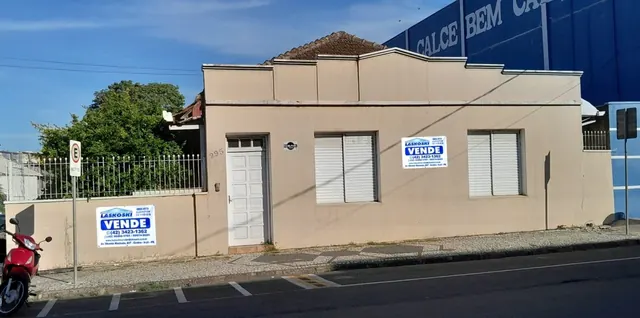 Terreno central de 431 m² com casa à venda em Irati, foto 2